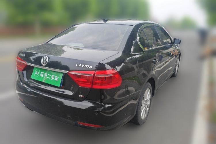 Used Volkswagen Lavida 2013 Revised Version 1.4 TSI DSG Comfort Edition Rear Right 45 Deg