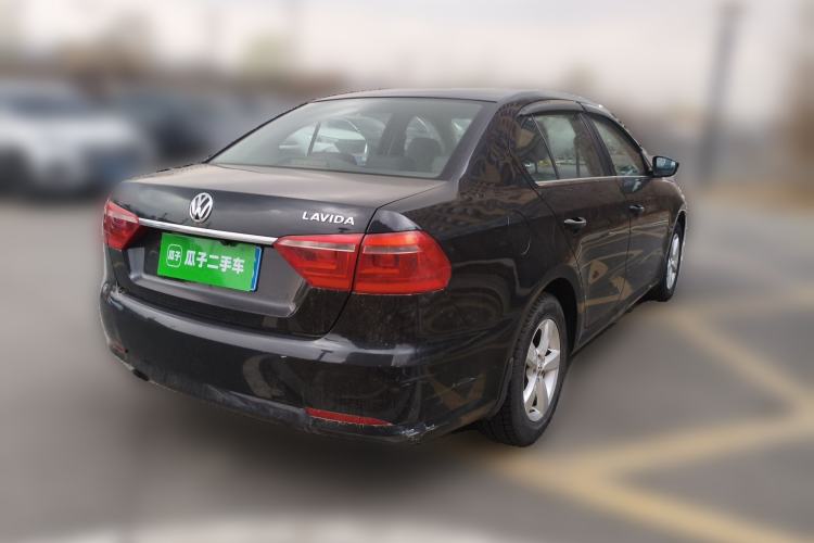 Used Volkswagen Lavida 2013 Revised Classic 1.6L Manual Fashion Edition Rear Right 45 Deg