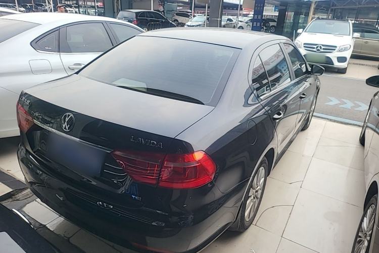 Used Volkswagen Lavida 2013 Revised Version 1.4 TSI Manual Comfort Edition Rear Right 45 Deg