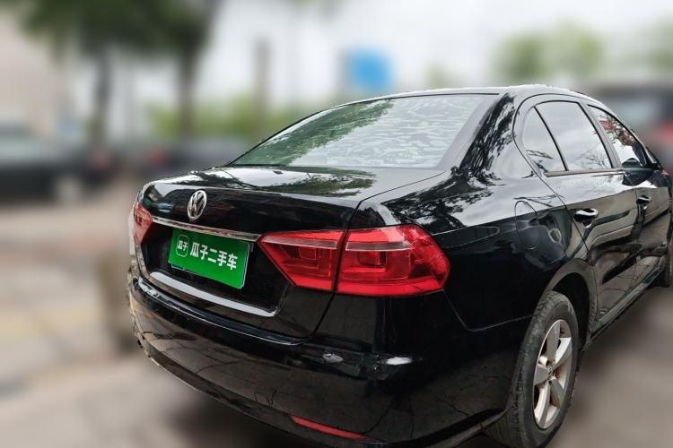 Used Volkswagen Lavida 2013 Revised Classic 1.6L Manual Fashion Edition Rear Right 45 Deg