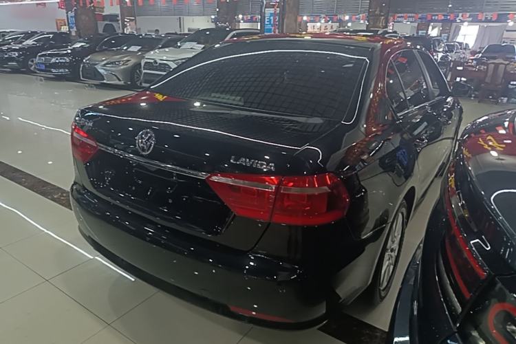 Used Volkswagen Lavida 2013 Restyled Classic 1.6L Manual Comfort Edition Rear Right 45 Deg