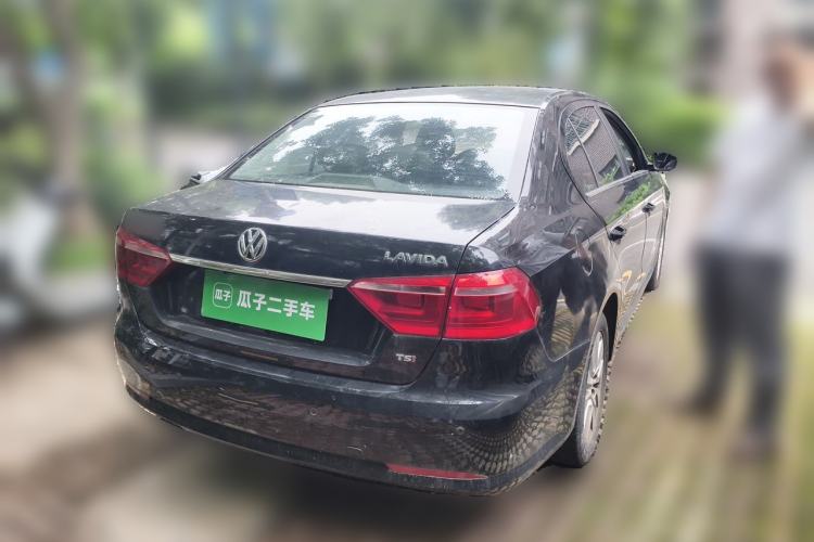 Used Volkswagen Lavida 2013 Revised Version 1.4 TSI Manual Comfort Edition Rear Right 45 Deg
