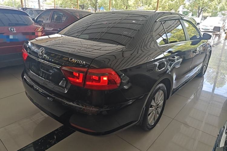Used Volkswagen Lavida 2013 Restyled Classic 1.6L Automatic Comfort Edition Rear Right 45 Deg