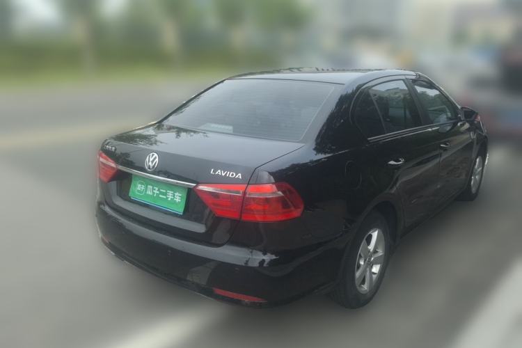 Used Volkswagen Lavida 2013 Revised Classic 1.6L Automatic Fashion Edition Rear Right 45 Deg