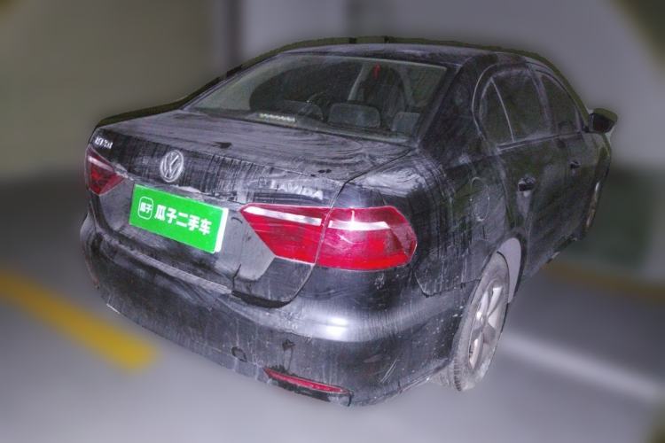 Used Volkswagen Lavida 2013 Revised Classic 1.6L Manual Fashion Edition Rear Right 45 Deg