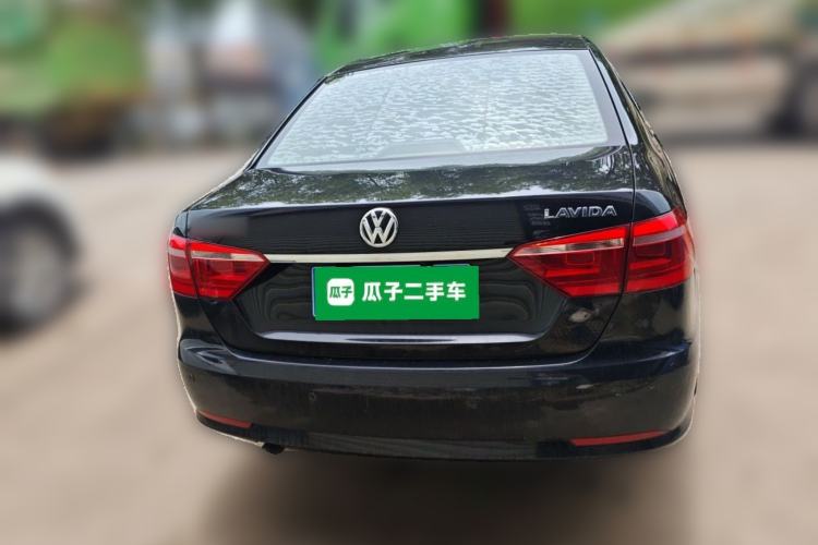 Used Volkswagen Lavida 2013 Revised Classic 1.6L Manual Fashion Edition Rear