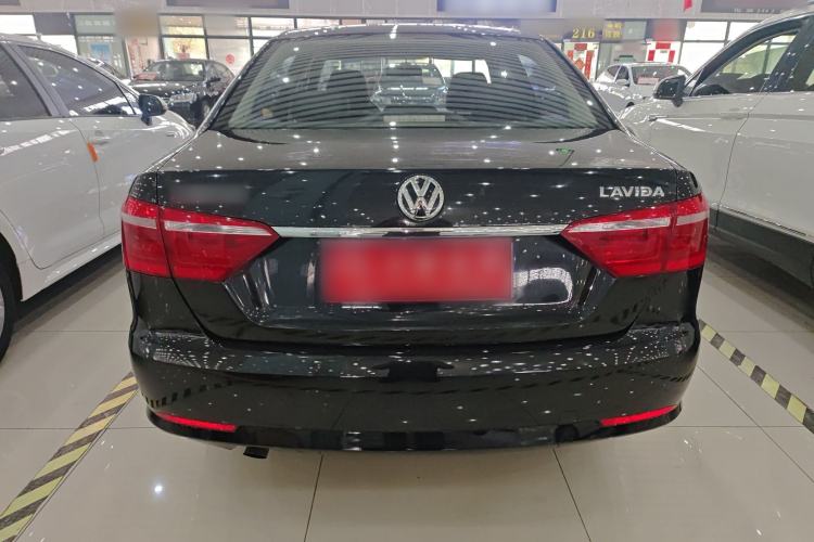 Used Volkswagen Lavida 2013 Revised Classic 1.6L Automatic Fashion Edition Rear