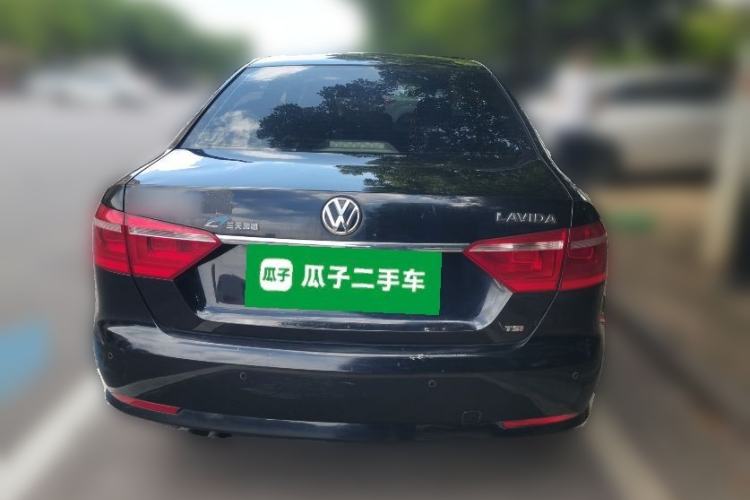 Used Volkswagen Lavida 2013 Revised Version 1.4 TSI DSG Comfort Edition Rear