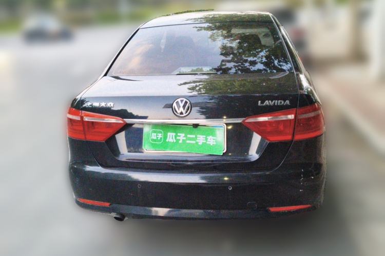 Used Volkswagen Lavida 2013 1.6L Automatic Luxury Edition Rear