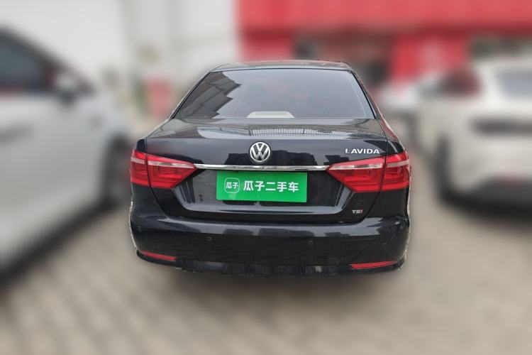 Used Volkswagen Lavida 2013 Revised Version 1.4 TSI DSG Comfort Edition Rear