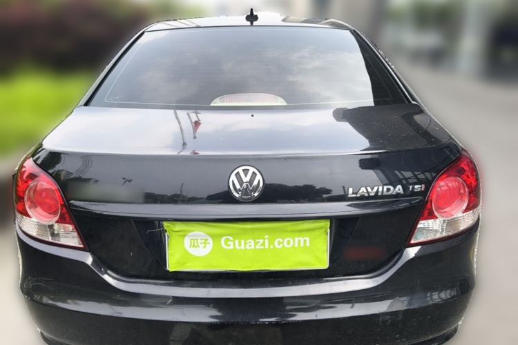 Used Volkswagen Lavida 2013 Classic 1.6L Manual Fashion Edition Rear