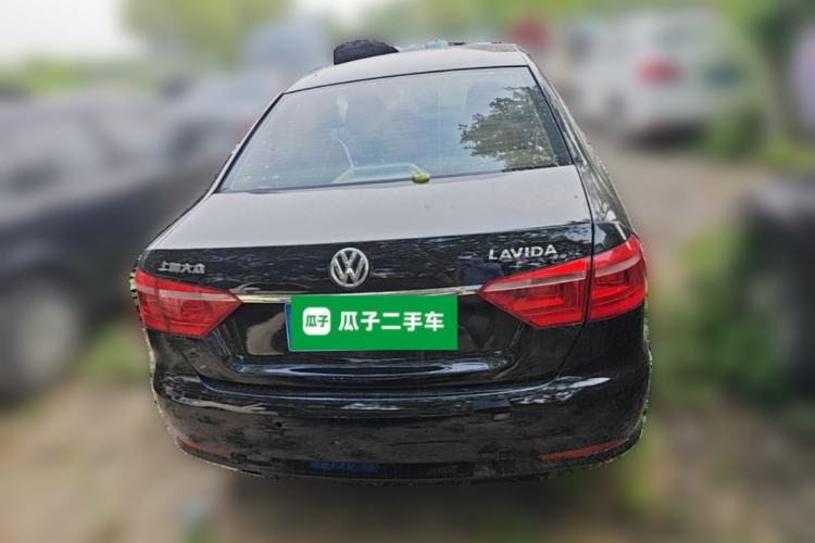 Used Volkswagen Lavida 2013 1.6L Automatic Fashion Edition Rear