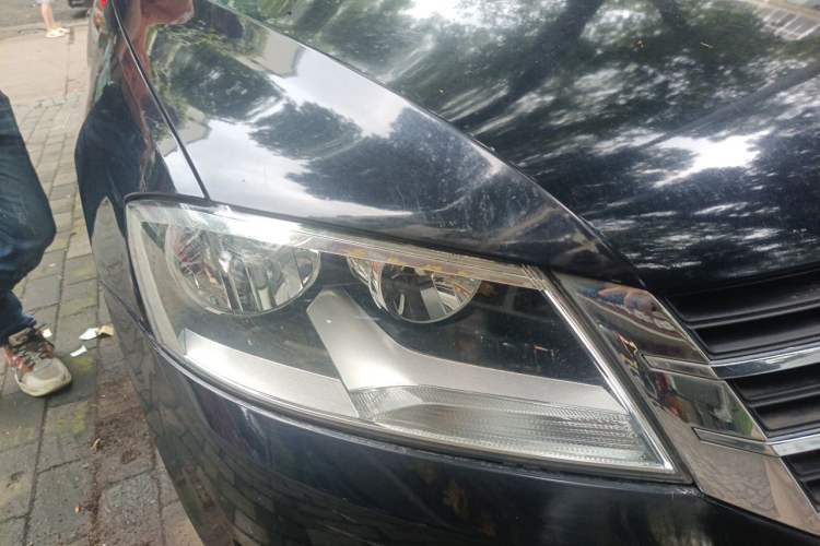 Used Volkswagen Lavida 2013 Restyled Classic 1.6L Automatic Comfort Edition Right Front Headlight