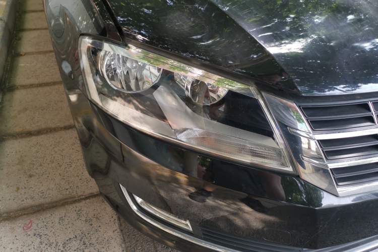 Used Volkswagen Lavida 2013 Restyled Classic 1.6L Automatic Comfort Edition Right Front Headlight