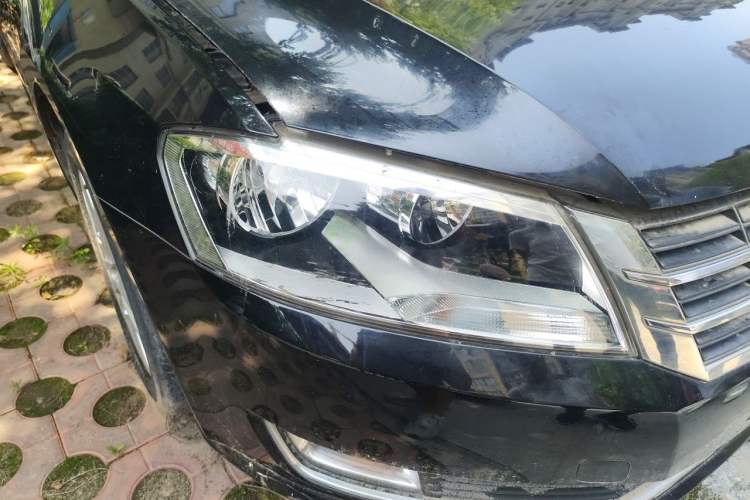 Used Volkswagen Lavida 2013 Restyled Classic 1.6L Automatic Comfort Edition Right Front Headlight