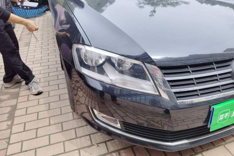 Used Volkswagen Lavida 2013 Restyled Classic 1.6L Automatic Comfort Edition Right Front Headlight
