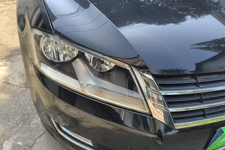 Used Volkswagen Lavida 2013 Revised Version 1.4 TSI DSG Comfort Edition Right Front Headlight