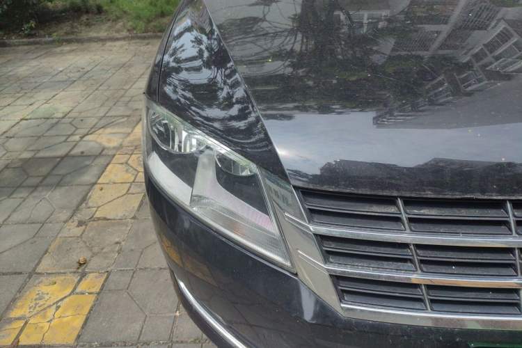 Used Volkswagen Lavida 2013 1.4TSI Manual Comfort Edition Right Front Headlight