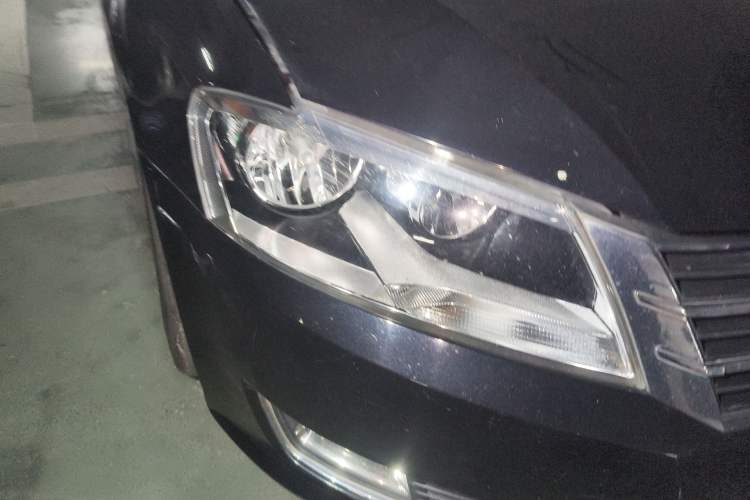 Used Volkswagen Lavida 2013 Restyled Classic 1.6L Automatic Comfort Edition Right Front Headlight