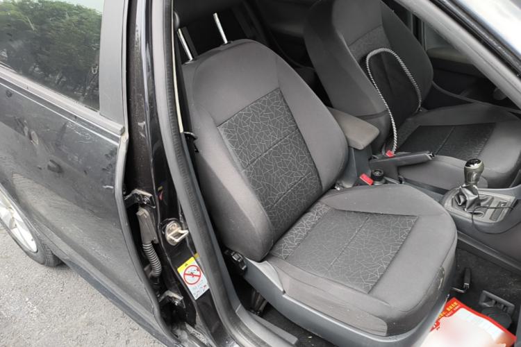 Used Volkswagen Lavida 2013 Revised Classic 1.6L Manual Fashion Edition Right Front Seat