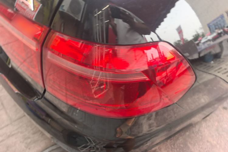 Used Volkswagen Lavida 2013 Restyled Classic 1.6L Automatic Comfort Edition Right Rear Taillight