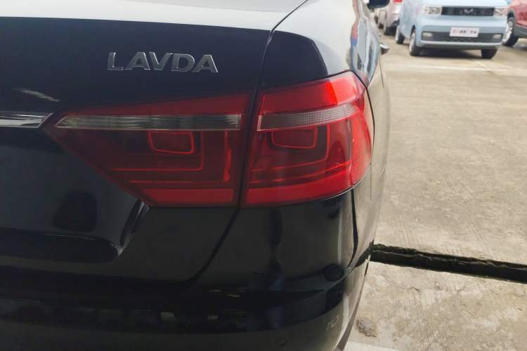 Used Volkswagen Lavida 2013 Restyled Classic 1.6L Automatic Comfort Edition Right Rear Taillight