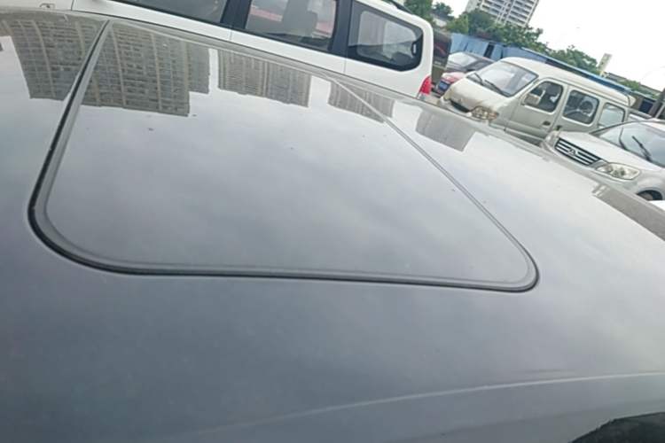 Used Volkswagen Lavida 2013 Restyled Classic 1.6L Automatic Comfort Edition Roof
