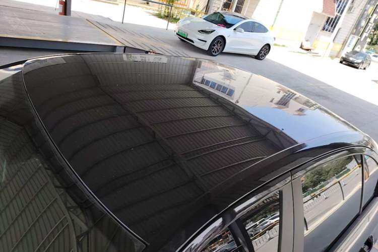 Used Volkswagen Lavida 2013 Revised Classic 1.6L Automatic Fashion Edition Roof