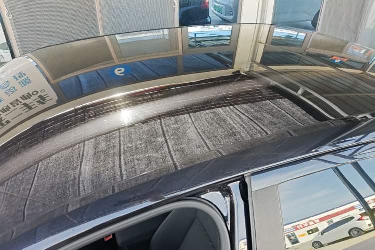 Used Volkswagen Lavida 2013 Revised Classic 1.6L Manual Fashion Edition Roof
