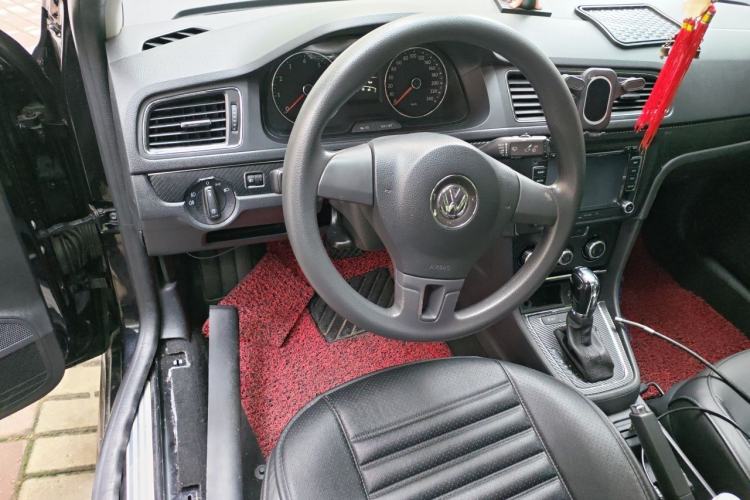 Used Volkswagen Lavida 2013 Revised Version 1.4 TSI DSG Comfort Edition Steering Wheel