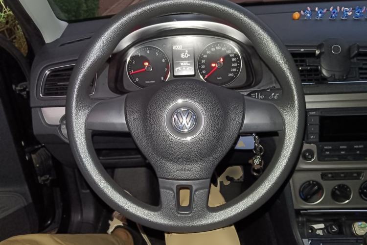 Used Volkswagen Lavida 2013 Restyled Classic 1.6L Manual Comfort Edition Steering Wheel