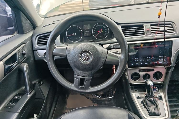 Used Volkswagen Lavida 2013 Restyled Classic 1.6L Automatic Comfort Edition Steering Wheel