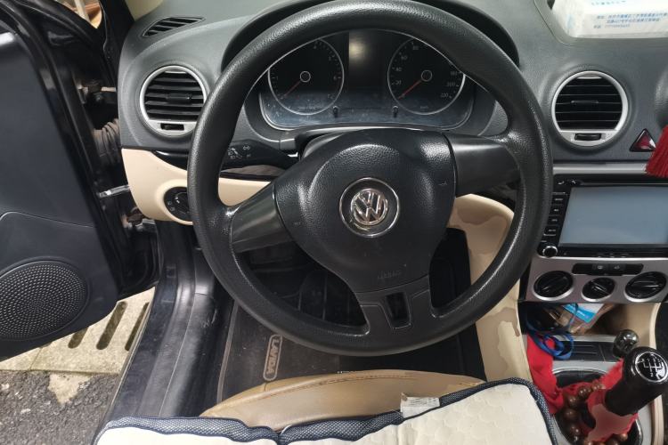 Used Volkswagen Lavida 2013 Classic 1.6L Manual Fashion Edition Steering Wheel