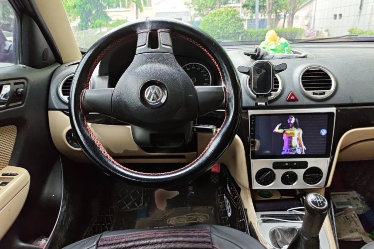 Used Volkswagen Lavida 2013 Classic 1.6L Manual Fashion Edition Steering Wheel