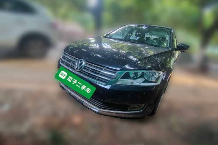 Used Volkswagen Lavida 2013 Restyled Classic 1.6L Manual Comfort Edition Guazi used car, China used car export, Used car for sale, Used  cars, Cheapest cars for sale