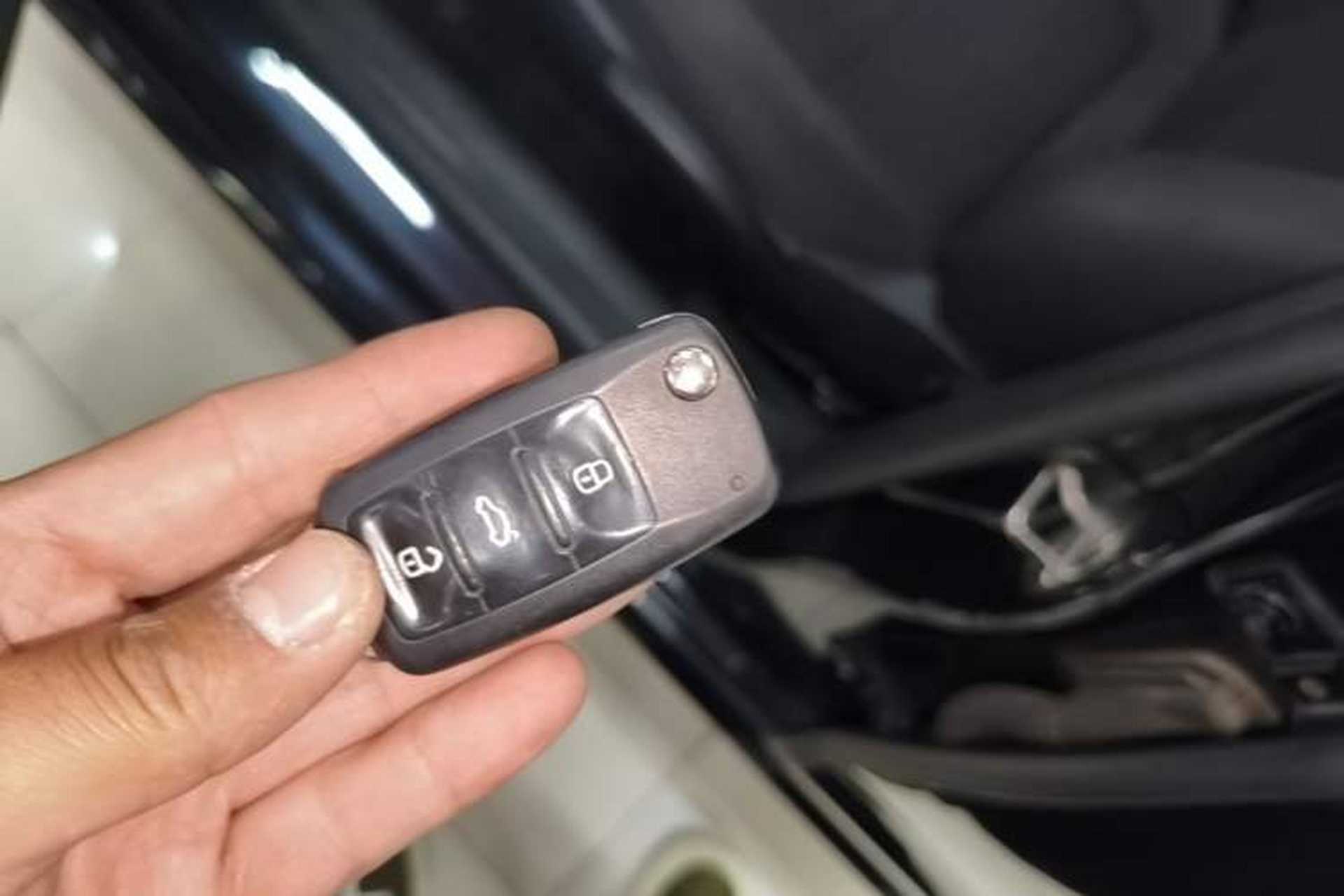 Used Volkswagen Lavida 2013 Revised Classic 1.6L Manual Fashion Edition Vehicle Key