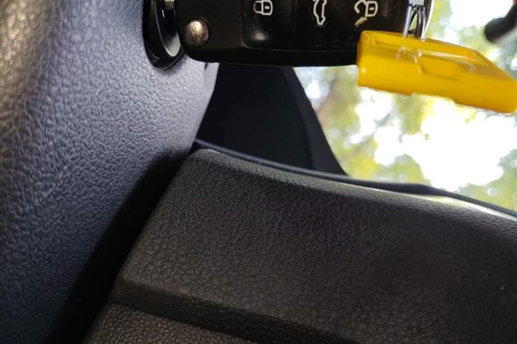 Used Volkswagen Lavida 2013 Revised Classic 1.6L Automatic Fashion Edition Vehicle Key