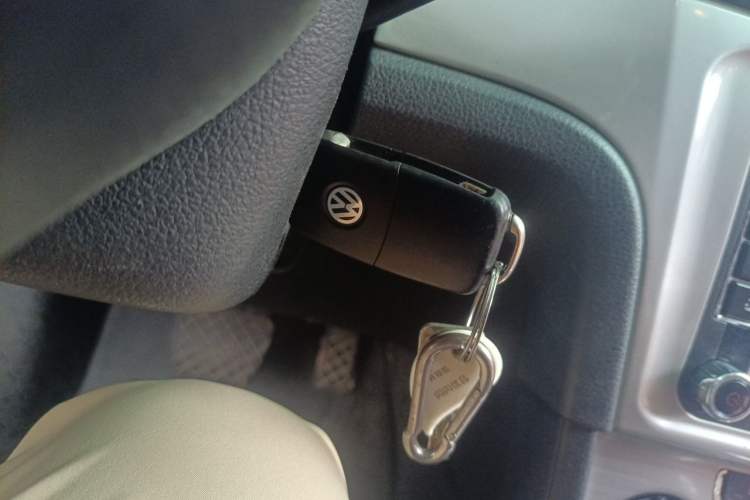Used Volkswagen Lavida 2013 Restyled Classic 1.6L Automatic Comfort Edition Vehicle Key