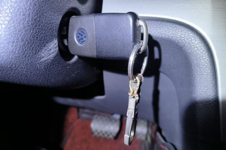 Used Volkswagen Lavida 2013 Restyled Classic 1.6L Automatic Comfort Edition Vehicle Key