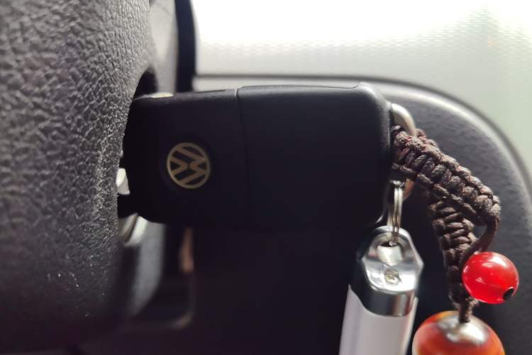 Used Volkswagen Lavida 2013 Revised Classic 1.6L Automatic Fashion Edition Vehicle Key