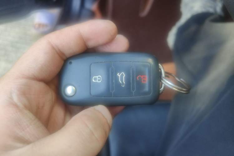 Used Volkswagen Lavida 2013 Restyled Classic 1.6L Automatic Comfort Edition Vehicle Key