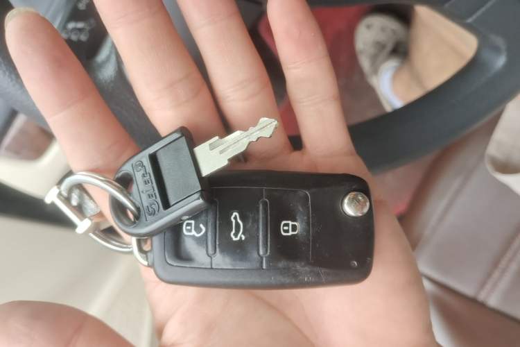 Used Volkswagen Lavida 2013 1.4TSI DSG Comfort Edition Vehicle Key