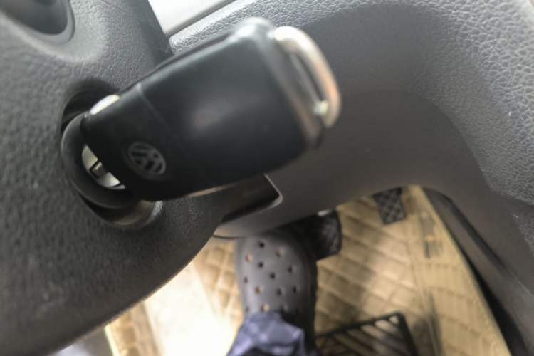 Used Volkswagen Lavida 2013 1.6L Automatic Fashion Edition Vehicle Key