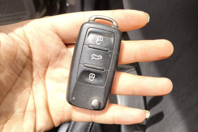 Used Volkswagen Lavida 2013 1.4 TSI Manual Luxury Edition Vehicle Key