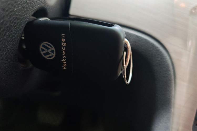 Used Volkswagen Lavida 2013 Restyled Classic 1.6L Automatic Comfort Edition Vehicle Key