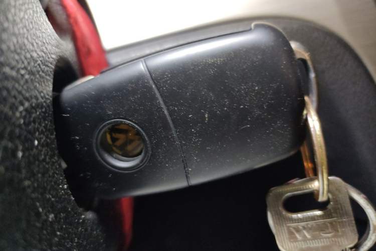 Used Volkswagen Lavida 2013 1.4TSI Manual Comfort Edition Vehicle Key