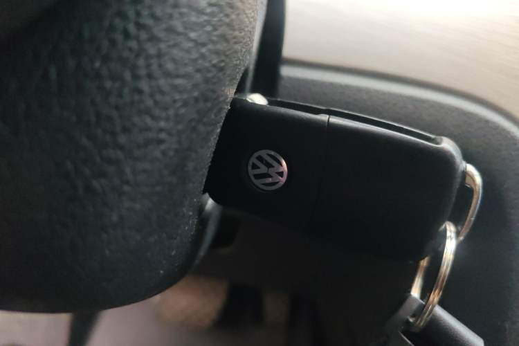 Used Volkswagen Lavida 2013 Restyled Classic 1.6L Automatic Comfort Edition Vehicle Key