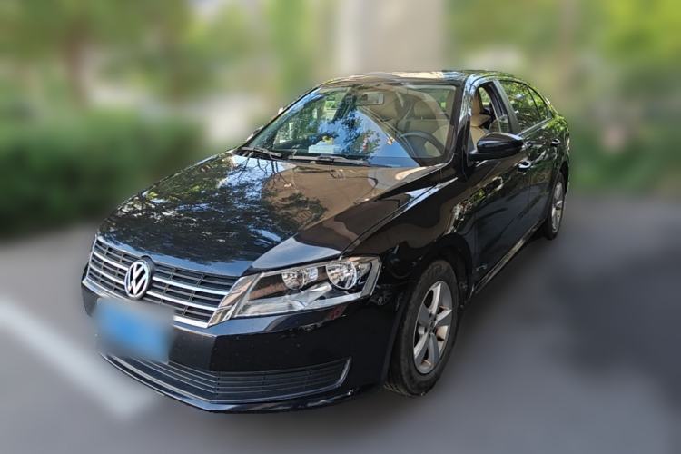 Used Volkswagen Lavida 2013 Revised Classic 1.6L Manual Fashion Edition Guazi used car, China used car export, Used car for sale, Used cars, Cheapest cars for sale