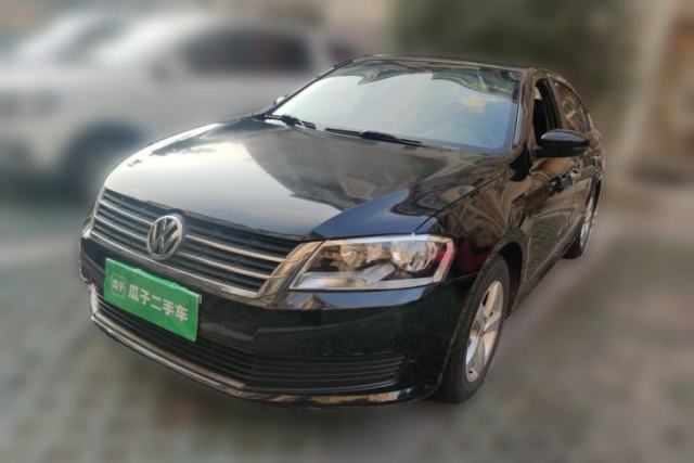 Volkswagen Lavida 2013 Revised Classic 1.6L Automatic Fashion Edition de segunda mano