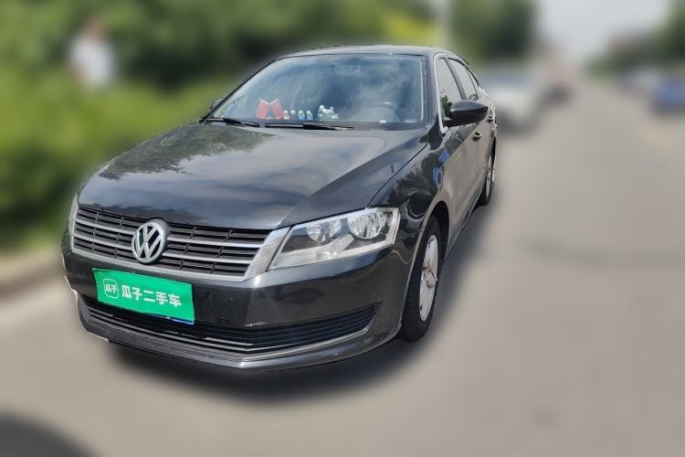Used Volkswagen Lavida 2013 Revised Classic 1.6L Manual Fashion Edition Guazi used car, China used car export, Used car for sale, Used cars, Cheapest cars for sale
